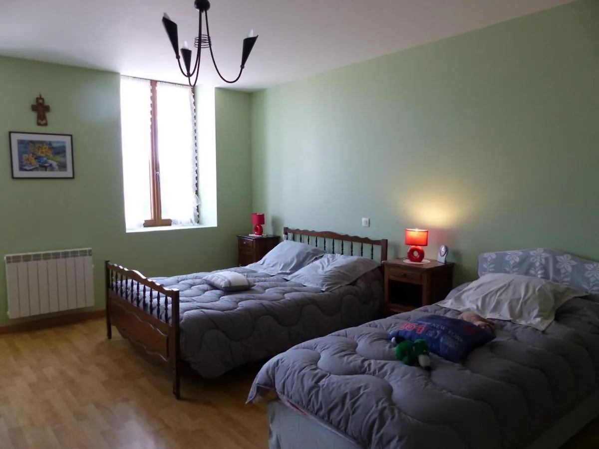 Holiday home Maison Independante Avec Cheminee Et Jardin Clos - Montagne Bourbonnaise, Proche Randonnees Et Vichy - Fr-1-489-280 Arfeuilles